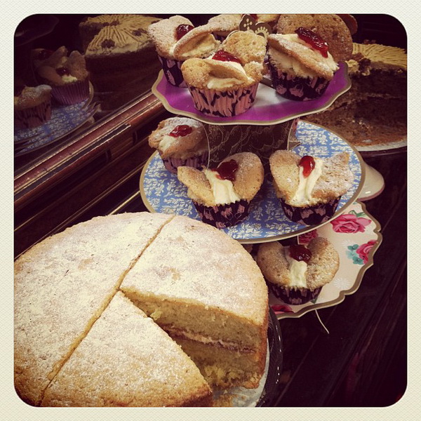 Anitas Vintage Cafe Win Gold For Style with...Anitas Vintage Fashion Fair