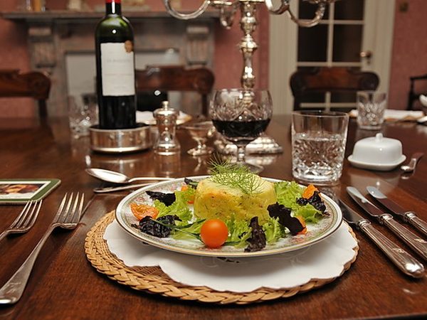 a St Pancras Renaissance Hotel Gin Garden 2 The Gilbert Scott Bar and Restaurant Launches Gilberts Gin Garden