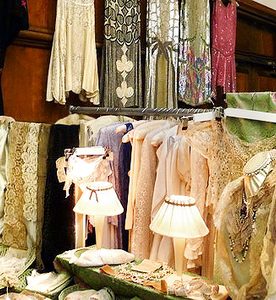 147 22Apr13 276x300 The Decorative Antiques & Textiles Fair