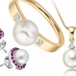 Uniquely Elegant – Akoya Pearls